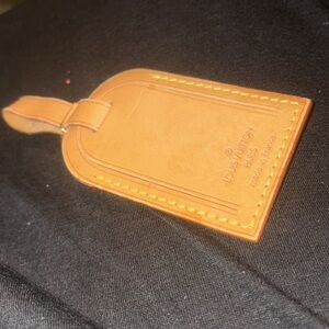 Louis Vuitton Brown Leather Luggage Tag